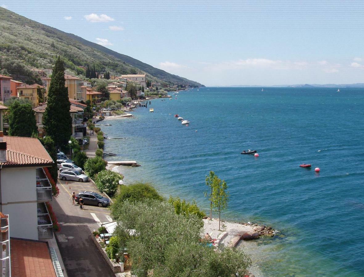 Villa Torre - Atmosfera Romantica Бренцоне сул Гарда Екстериор снимка